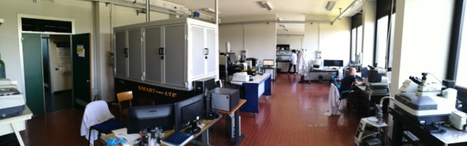 Laboratorio di spettroscopia vibrazionale